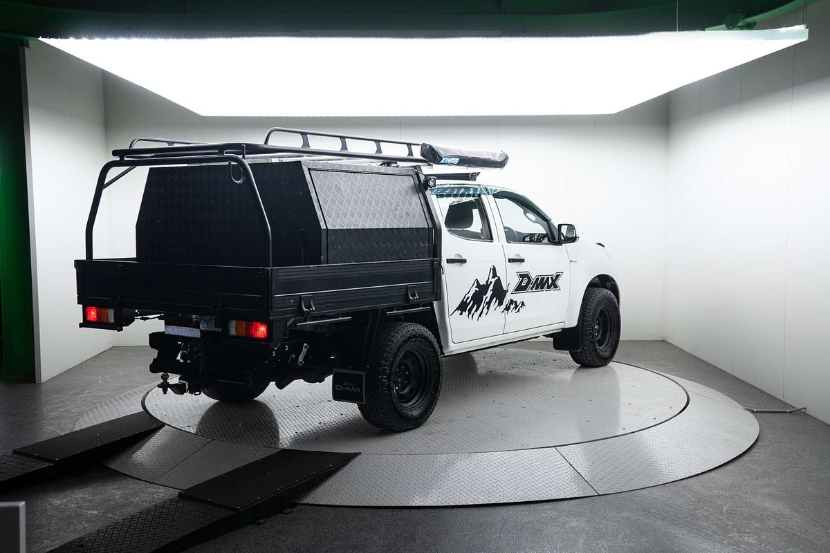 2016 Isuzu D-MAX SX High Ride Rear Wheel Drive