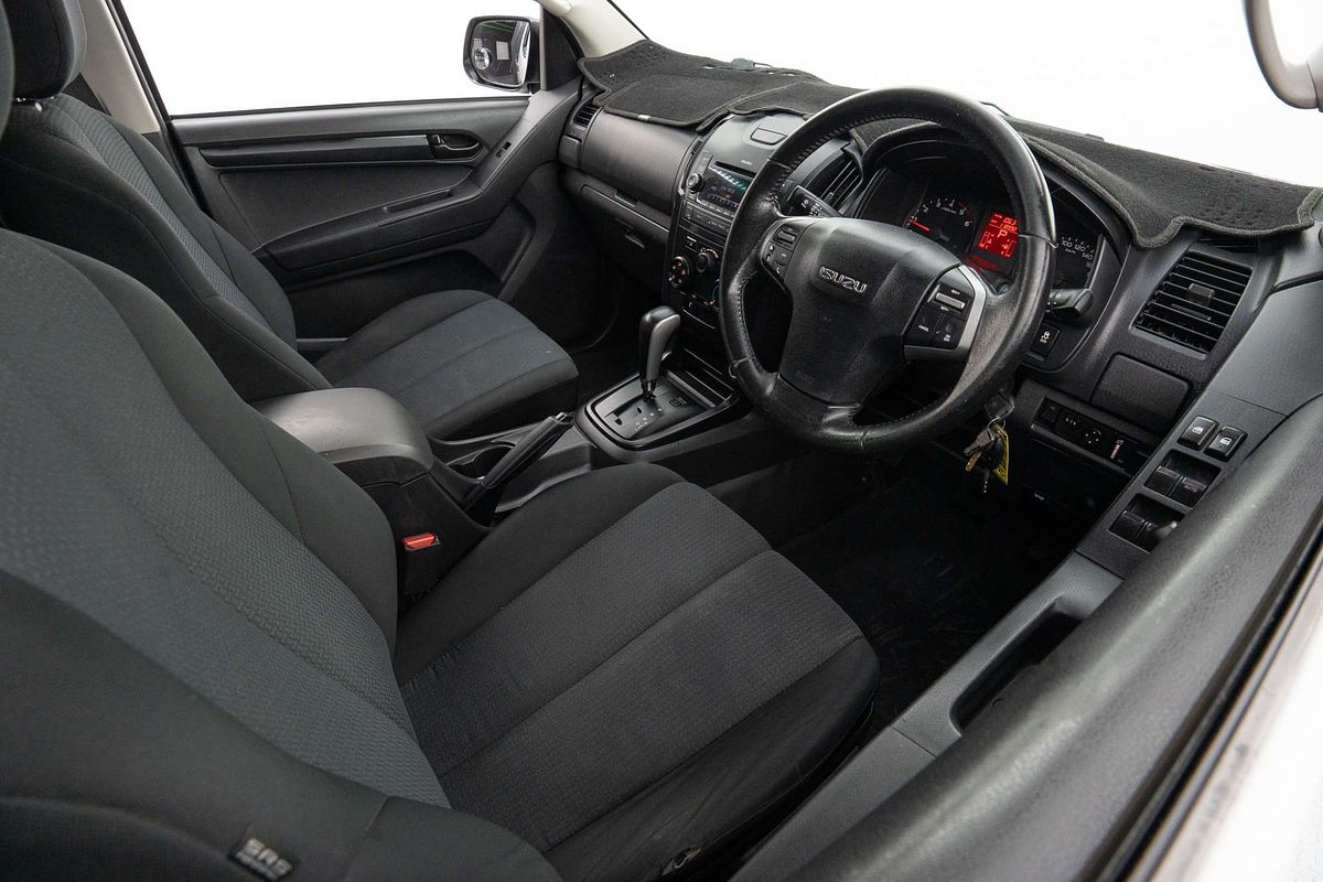 2016 Isuzu D-MAX SX High Ride Rear Wheel Drive