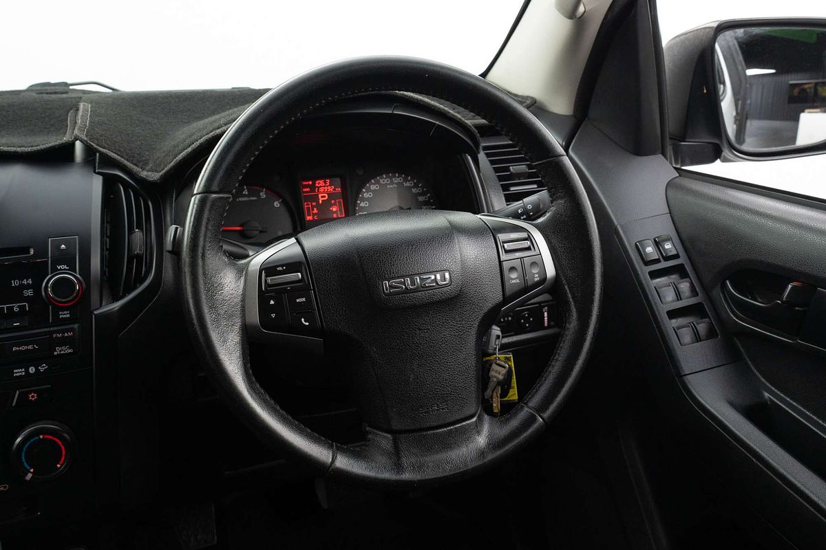 2016 Isuzu D-MAX SX High Ride Rear Wheel Drive