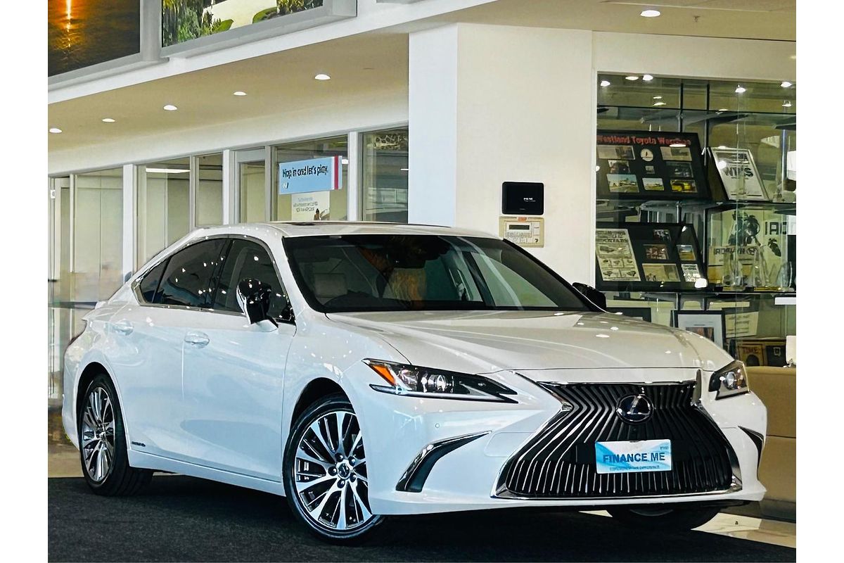 2020 Lexus ES ES300h Luxury AXZH10R