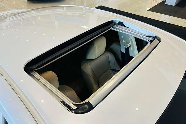 2020 Lexus ES ES300h Luxury AXZH10R