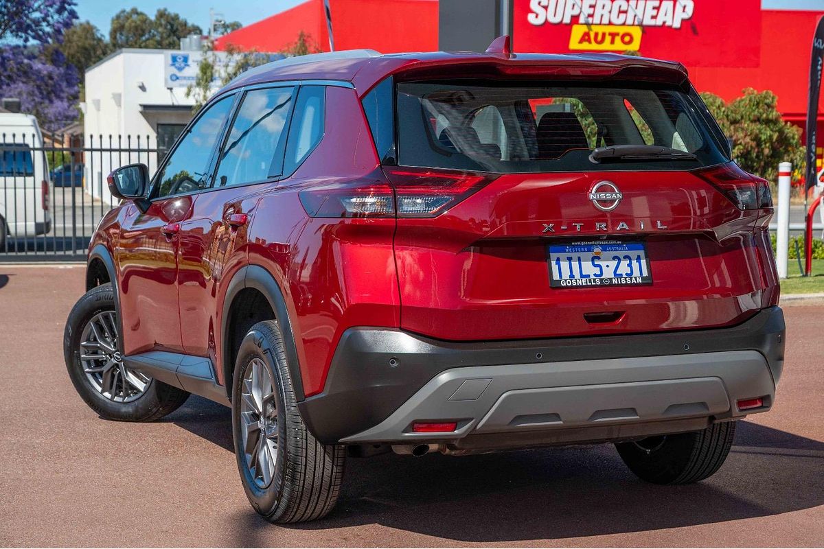 2024 Nissan X-TRAIL ST T33