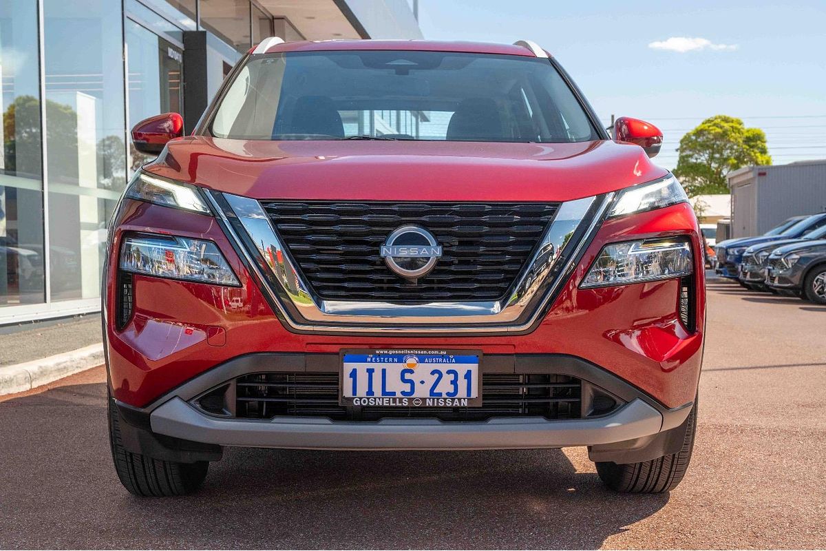 2024 Nissan X-TRAIL ST T33