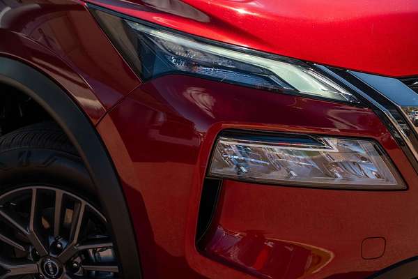 2024 Nissan X-TRAIL ST T33