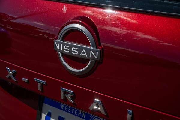 2024 Nissan X-TRAIL ST T33
