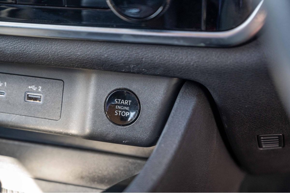 2024 Nissan X-TRAIL ST T33