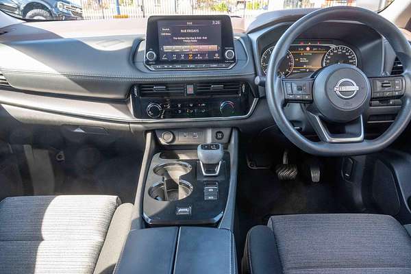 2024 Nissan X-TRAIL ST T33