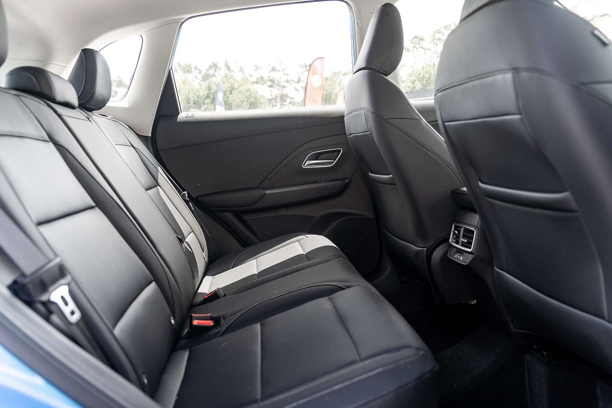 2025 MG ZS Essence ZS32