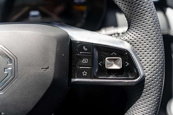 2025 MG ZS Essence ZS32