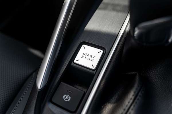 2025 MG ZS Essence ZS32