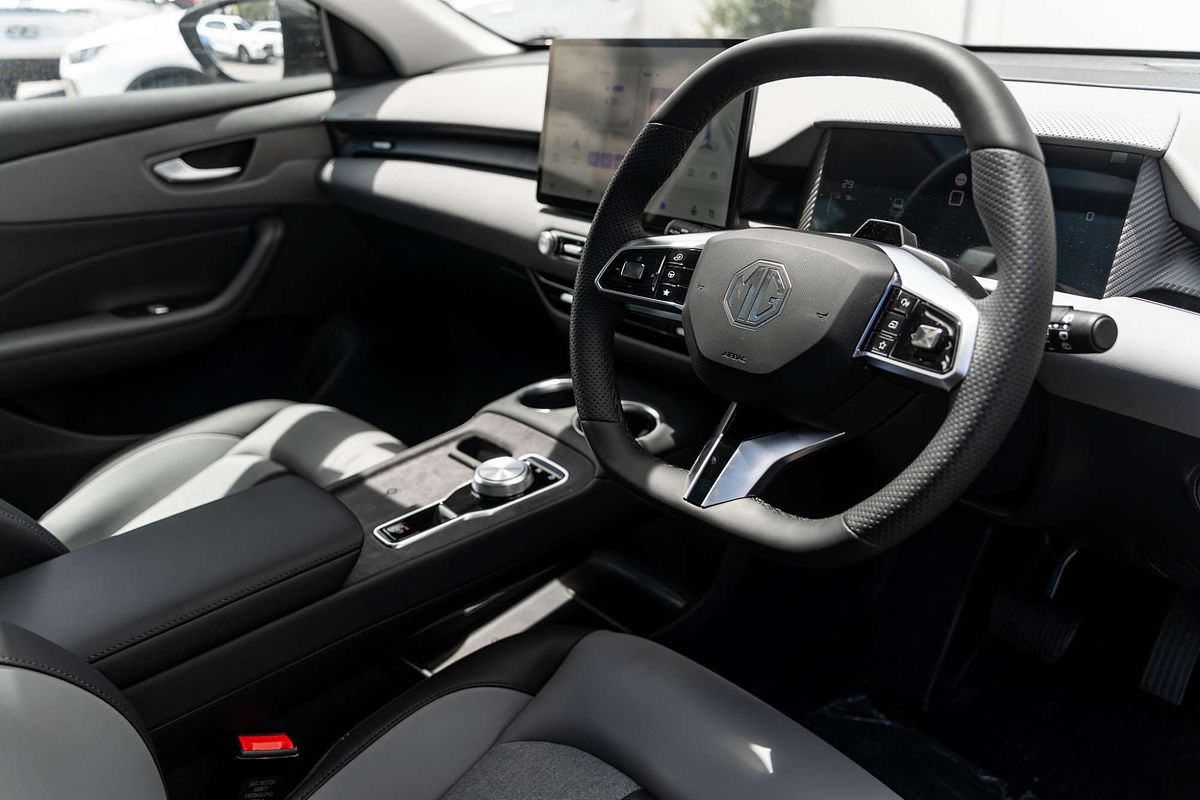 2025 MG MGS5 EV Essence 49 ZS3EM