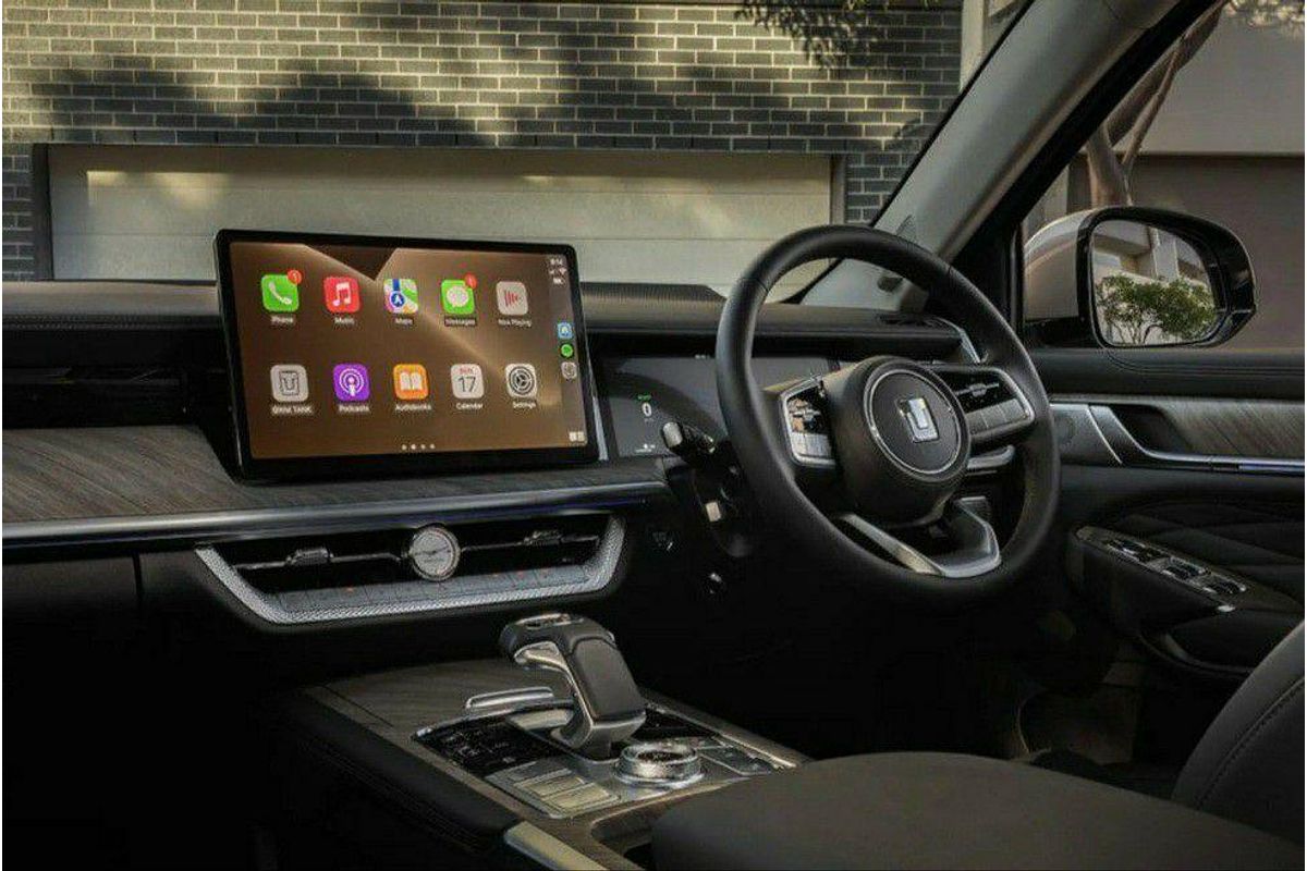 2025 GWM Tank 500 Ultra Hi4-T PHEV P03