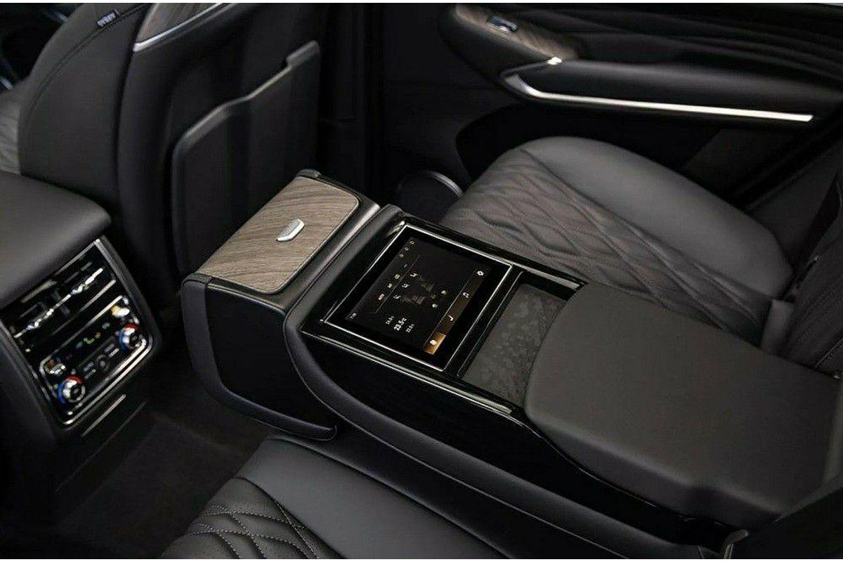 2025 GWM Tank 500 Ultra Hi4-T PHEV P03