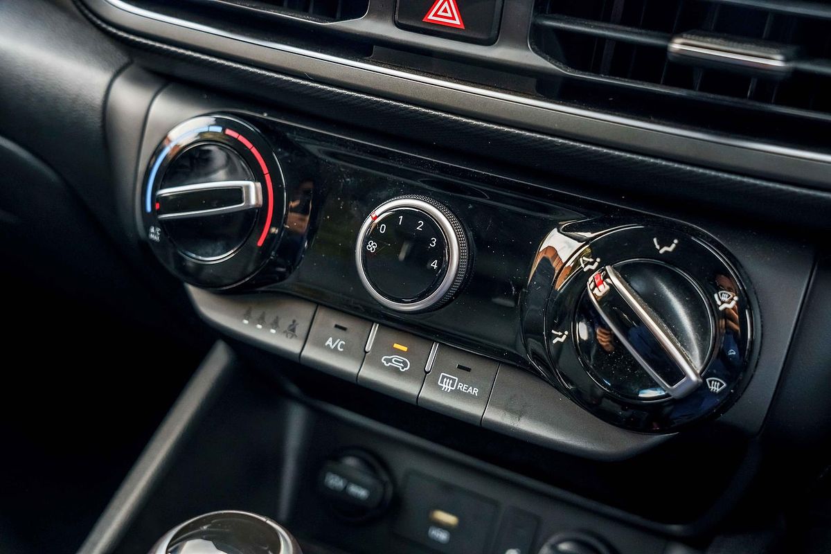 2021 Hyundai Kona Active OS.V4