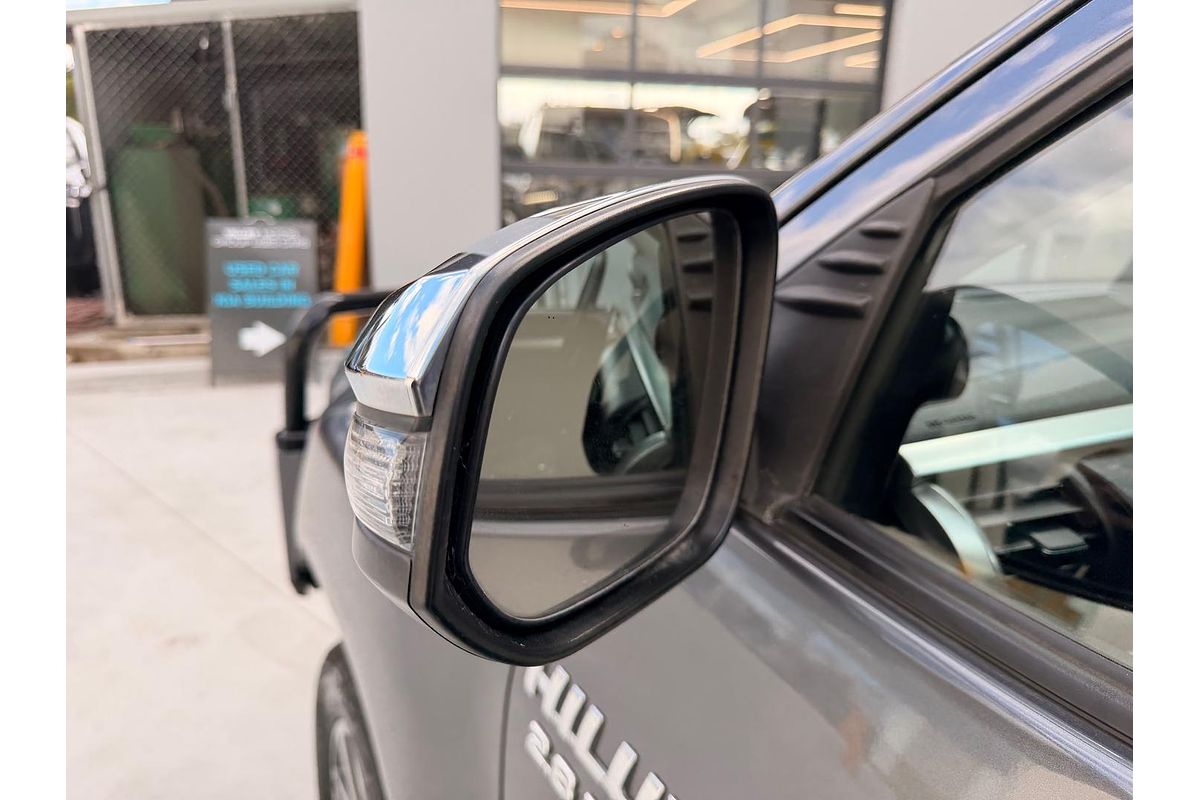 2017 Toyota Hilux SR5 GUN126R 4X4