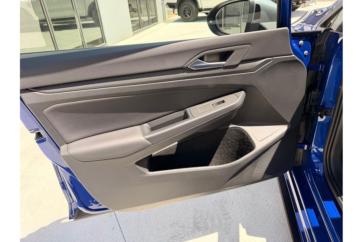 2023 Volkswagen Golf R 8