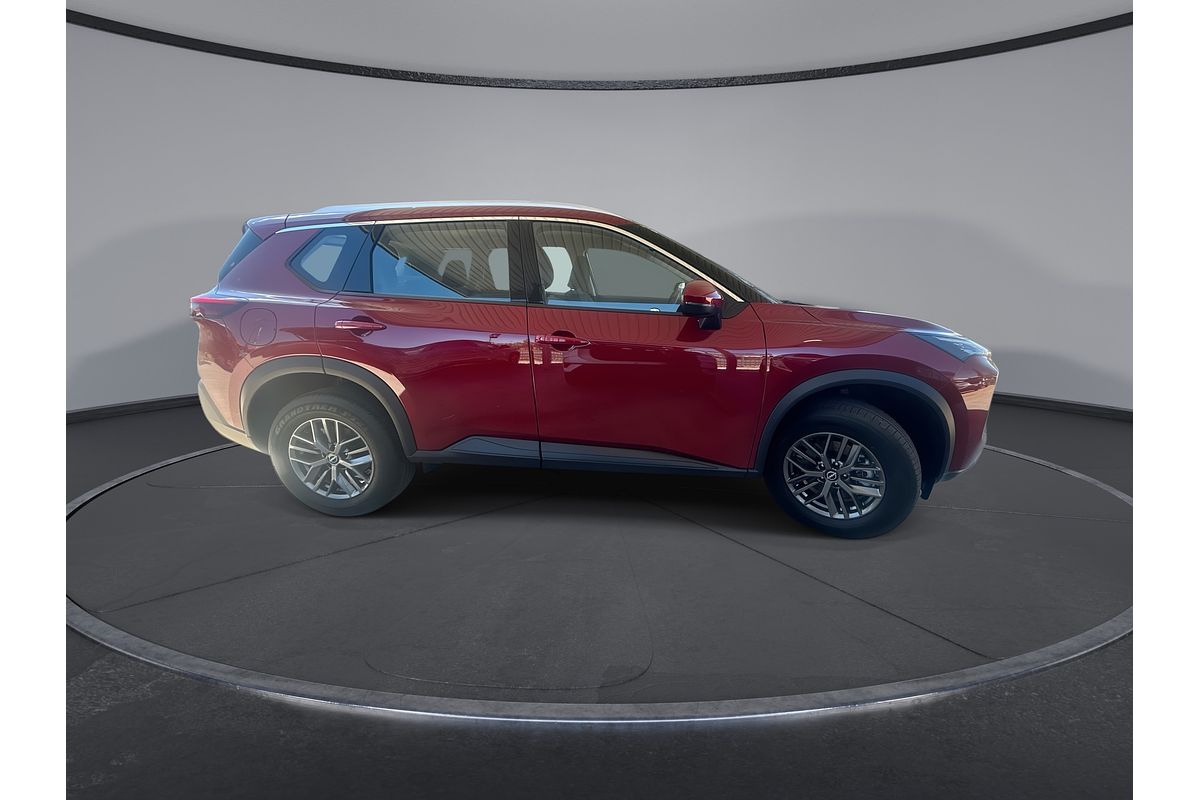 2025 Nissan X-TRAIL ST T33