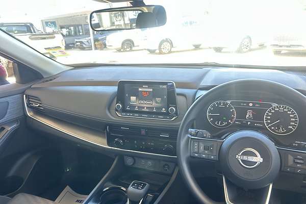 2025 Nissan X-TRAIL ST T33