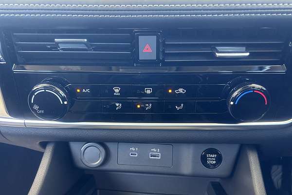 2025 Nissan X-TRAIL ST T33