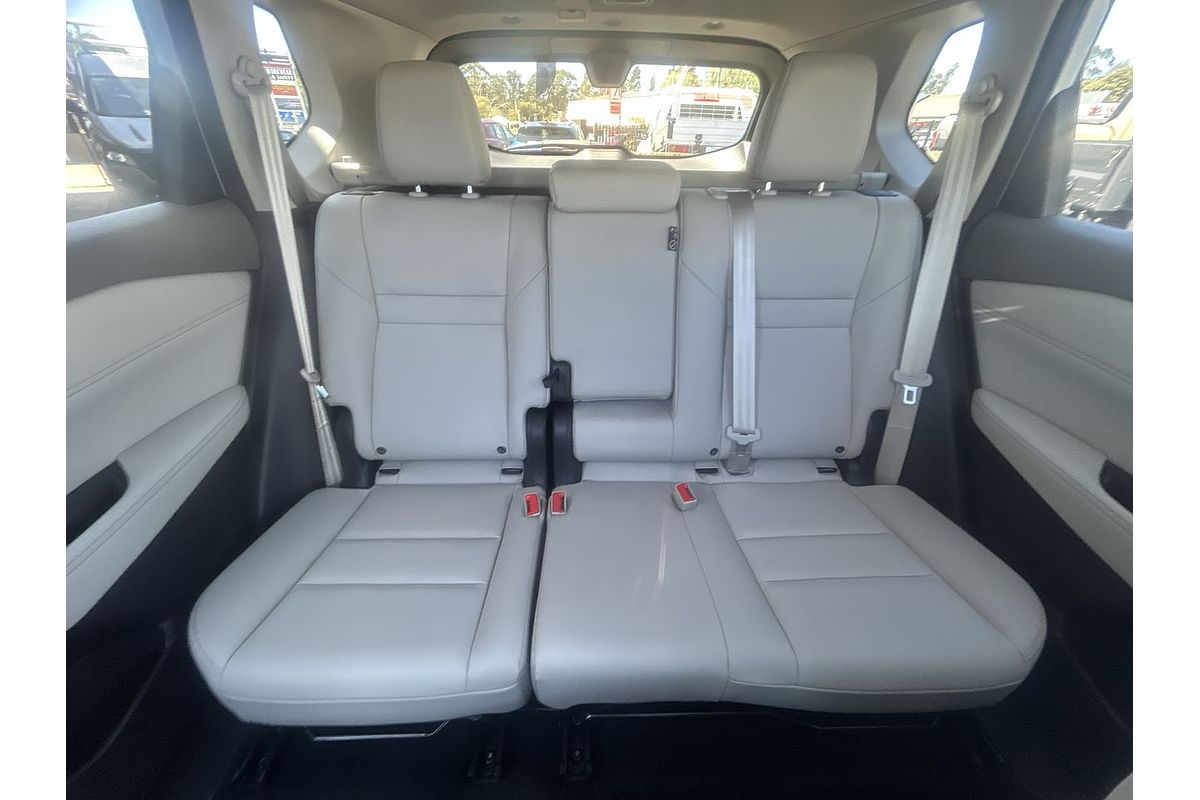 2025 Nissan X-TRAIL Ti T33