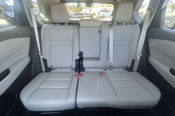 2025 Nissan X-TRAIL Ti T33