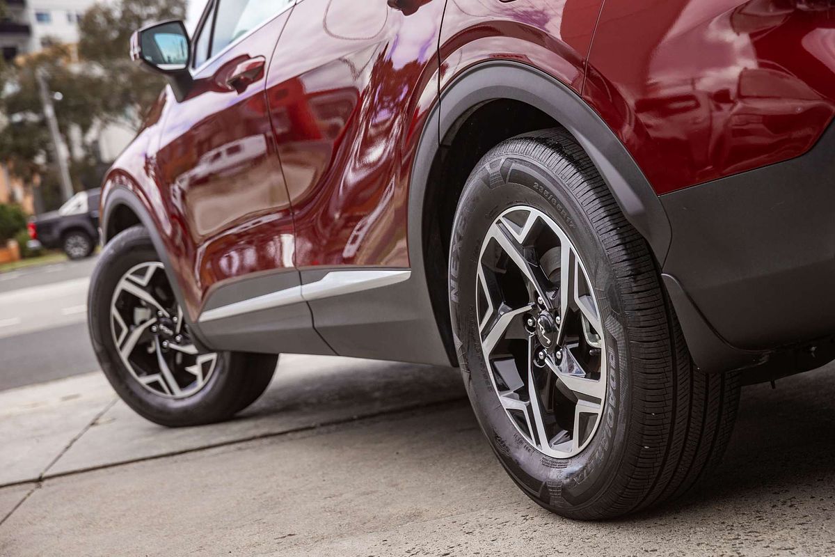 2024 Kia Sportage S NQ5