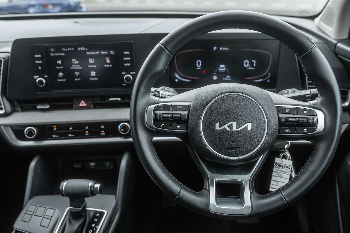 2024 Kia Sportage S NQ5