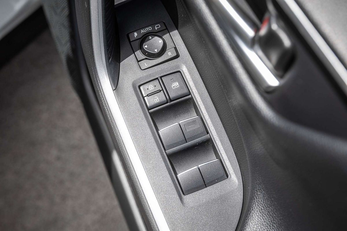 2020 Toyota RAV4 Cruiser AXAH54R