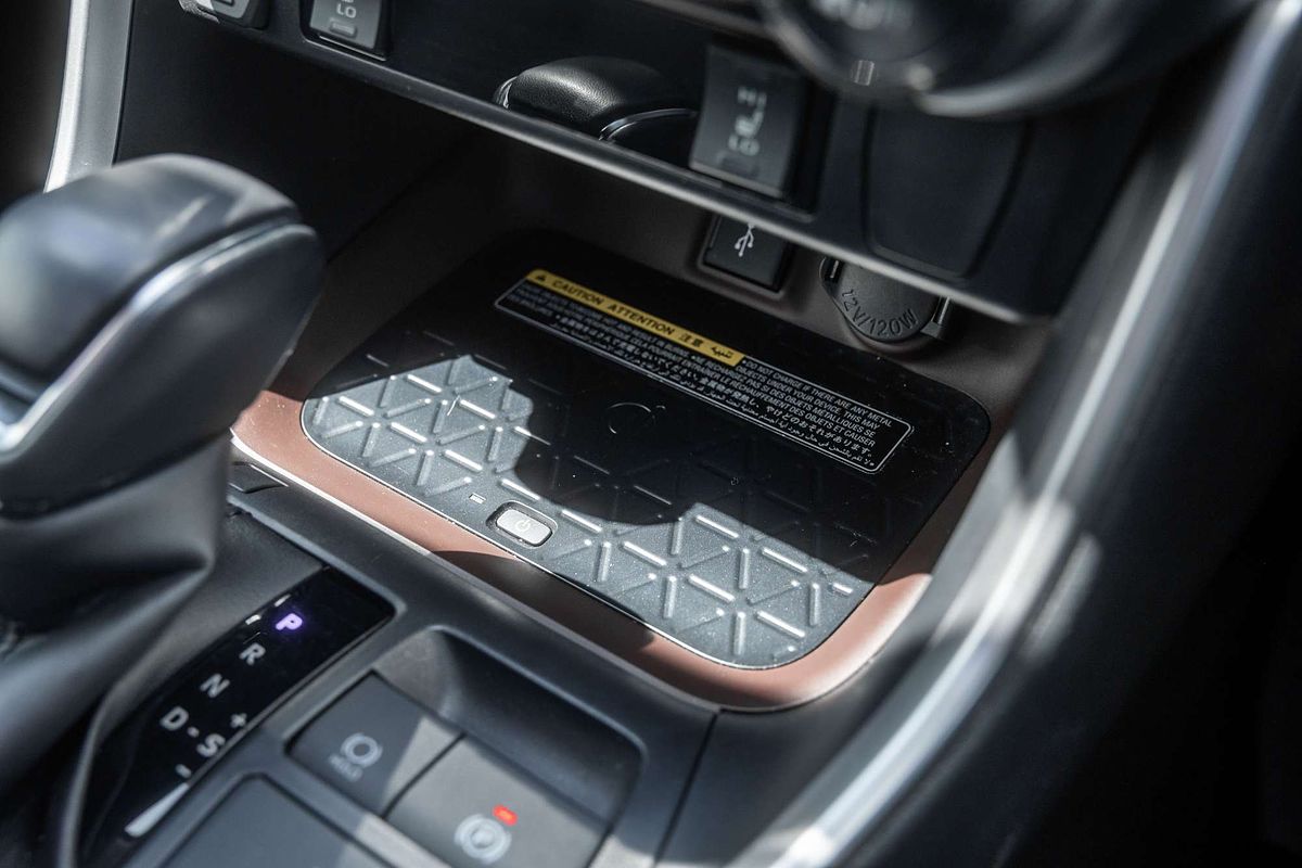 2020 Toyota RAV4 Cruiser AXAH54R