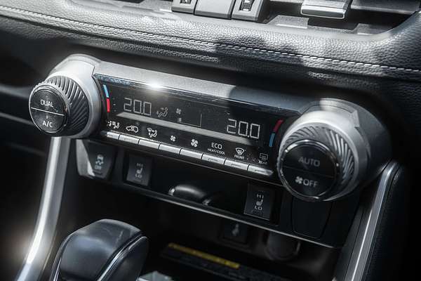 2020 Toyota RAV4 Cruiser AXAH54R