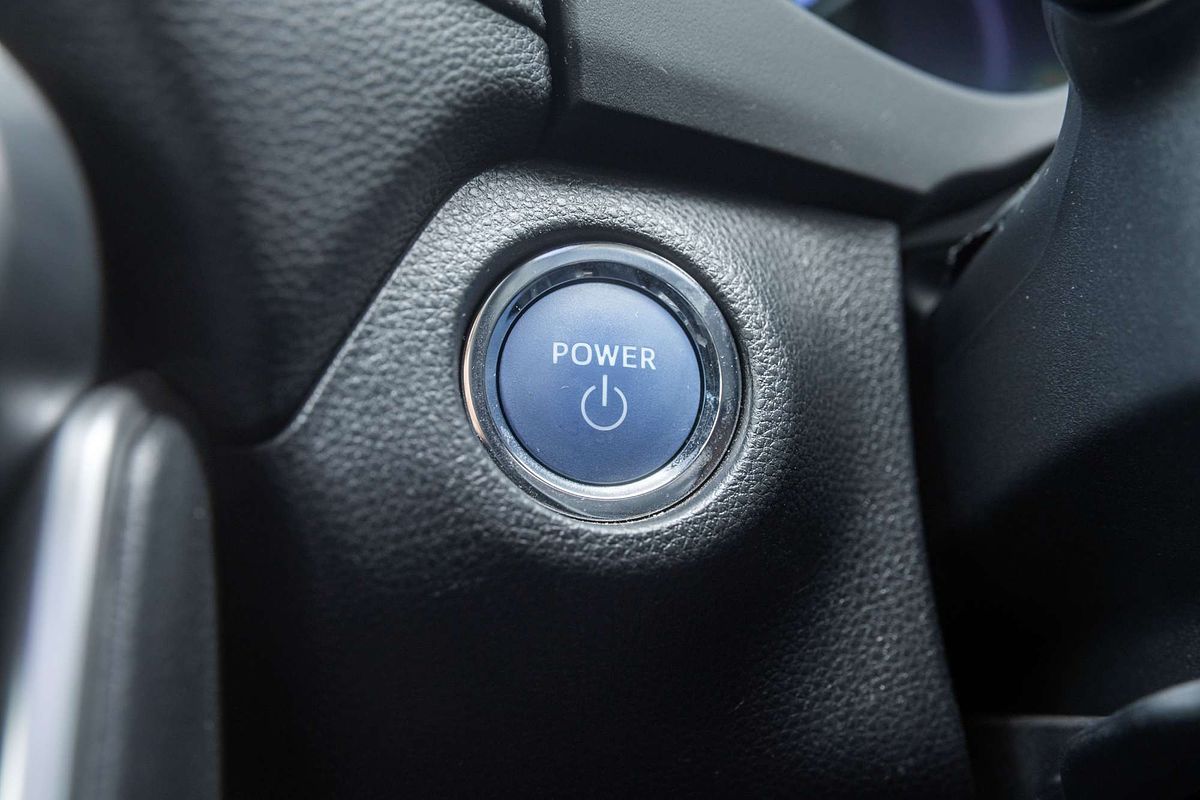 2020 Toyota RAV4 Cruiser AXAH54R