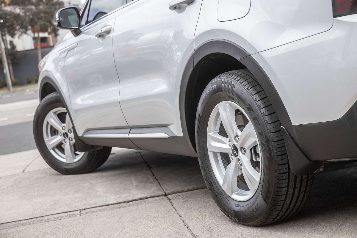 2023 Kia Sorento S MQ4 PE