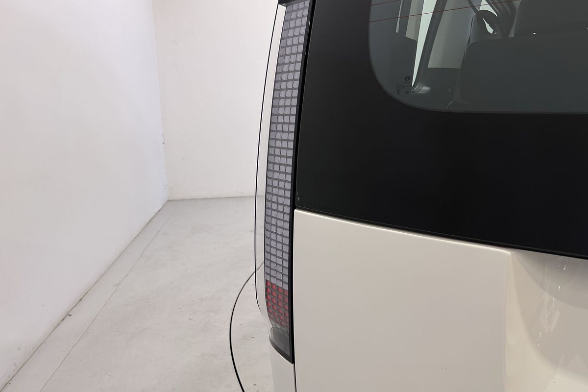 2023 Hyundai STARIA US4.V2