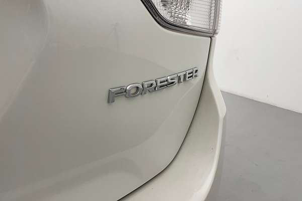 2024 Subaru Forester 2.5i S5