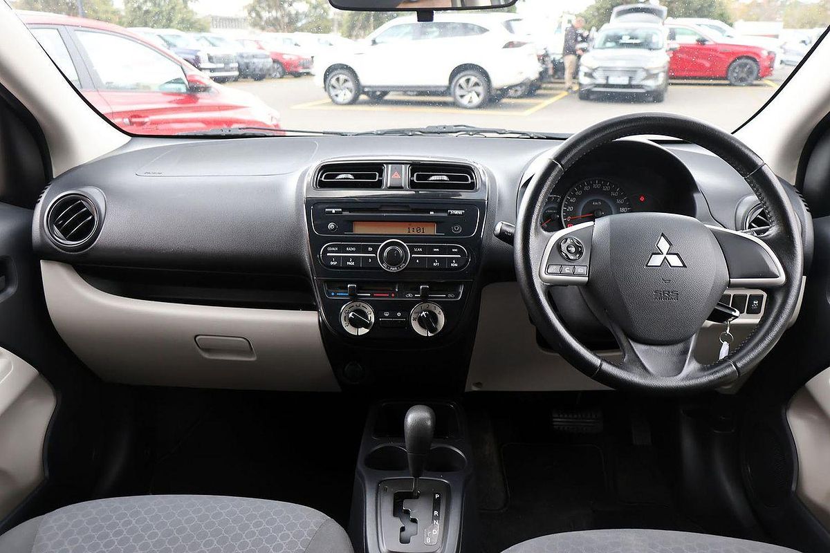 2013 Mitsubishi Mirage ES LA