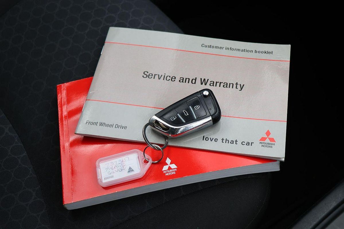 2013 Mitsubishi Mirage ES LA