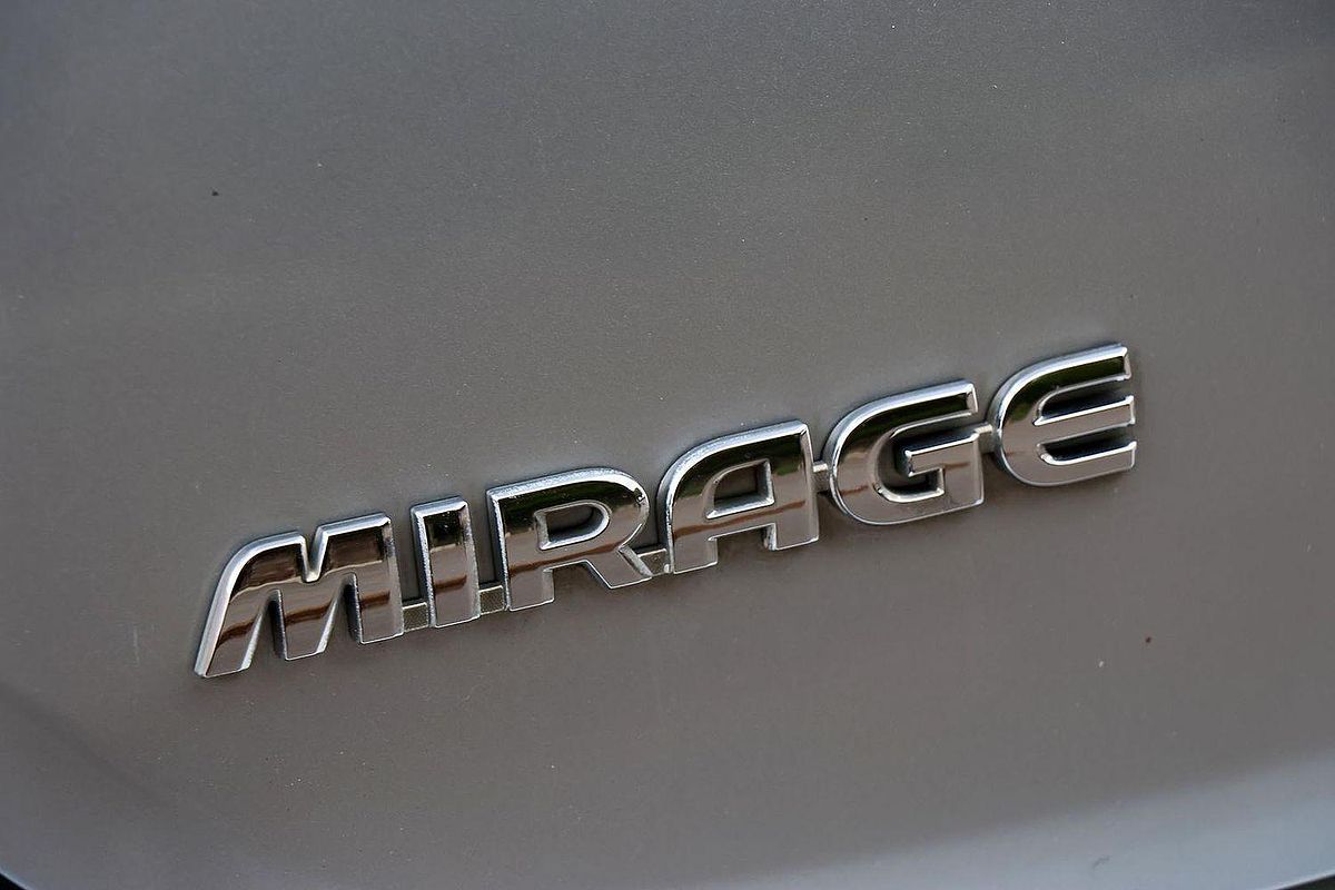 2013 Mitsubishi Mirage ES LA