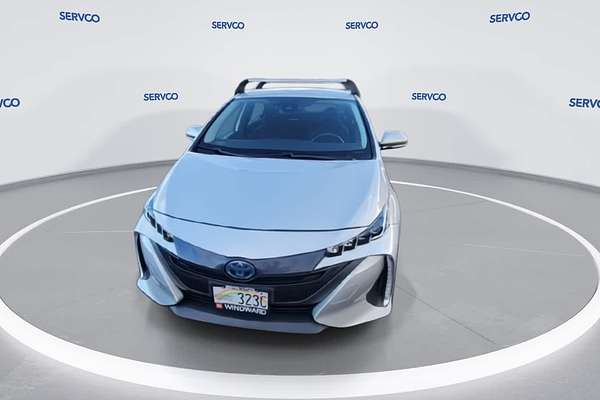 2020 Toyota Prius LE