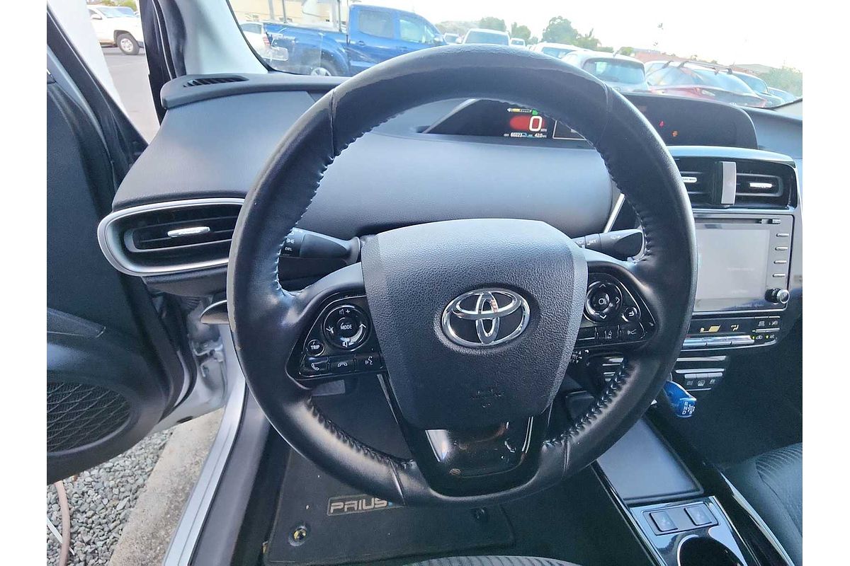 2020 Toyota Prius LE