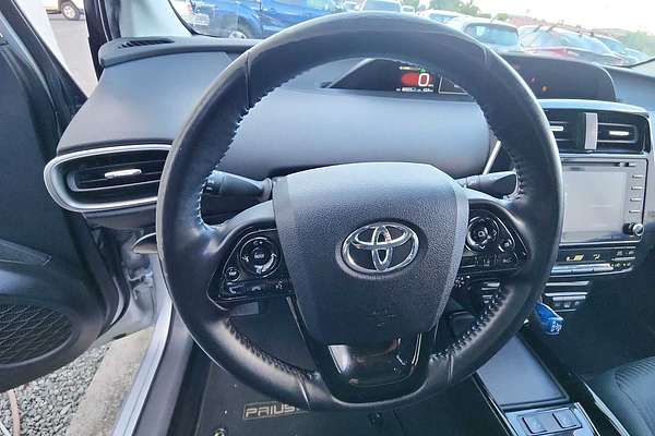 2020 Toyota Prius LE