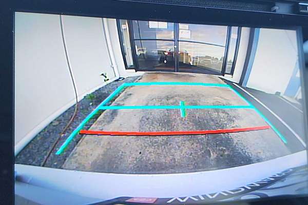 2020 Toyota Prius LE