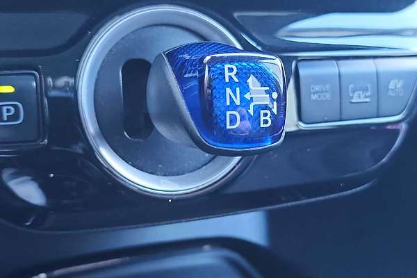 2020 Toyota Prius LE