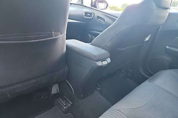 2020 Toyota Prius LE