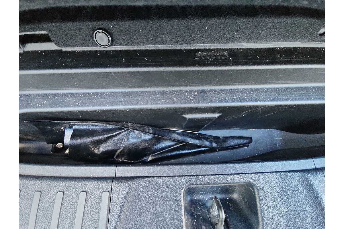 2020 Toyota Prius LE