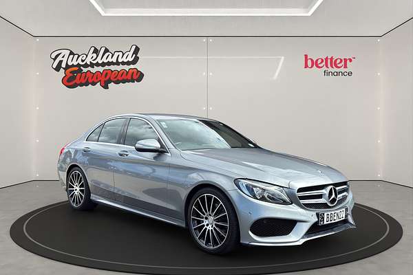 2015 Mercedes-Benz 200 AMG LINE