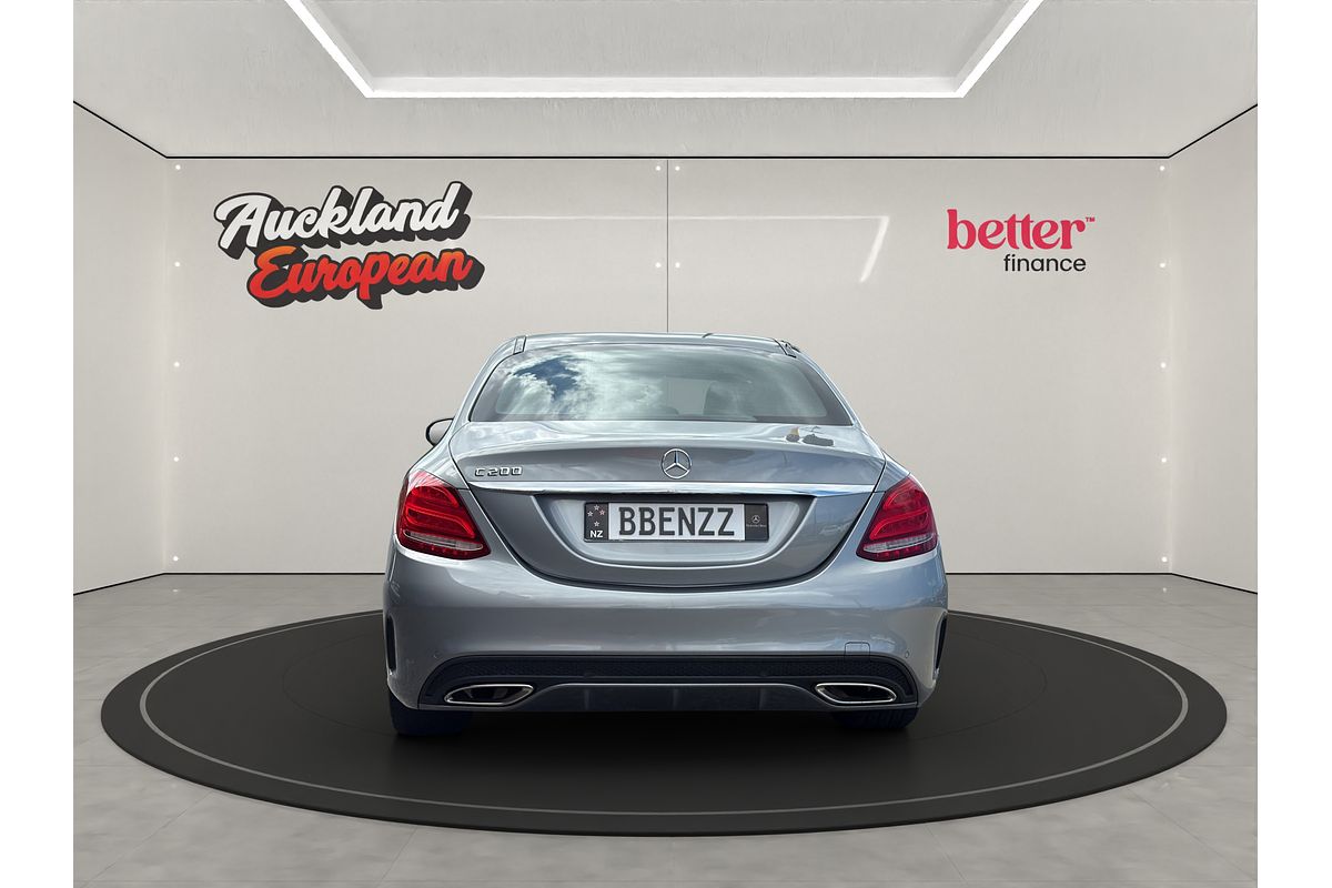 2015 Mercedes-Benz 200 AMG LINE