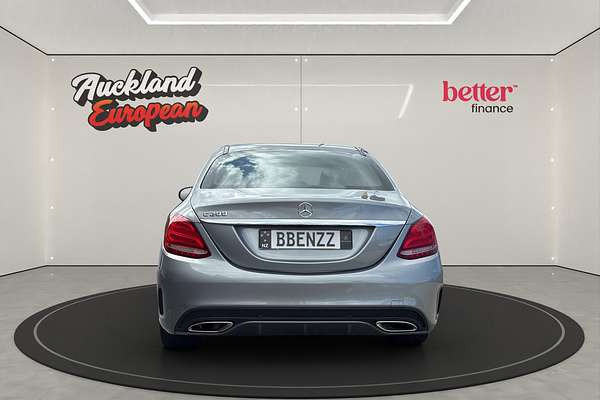 2015 Mercedes-Benz 200 AMG LINE