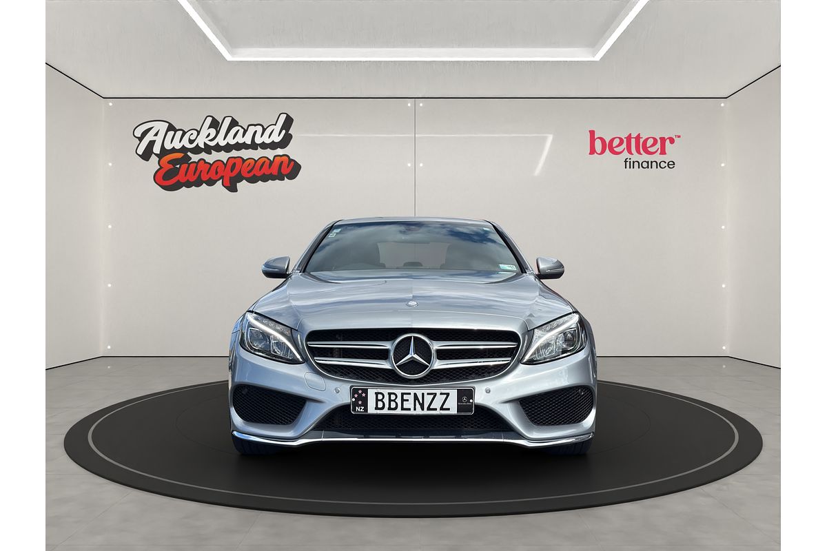 2015 Mercedes-Benz 200 AMG LINE