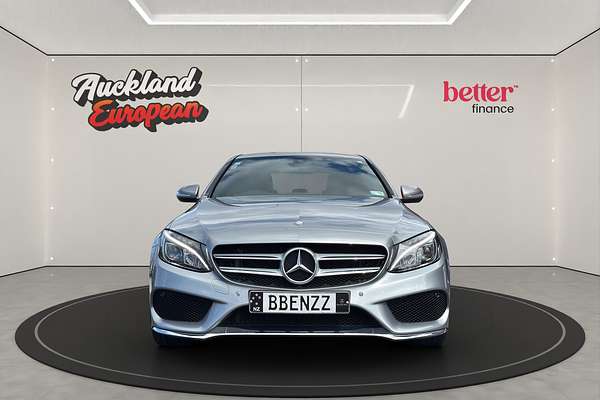 2015 Mercedes-Benz 200 AMG LINE