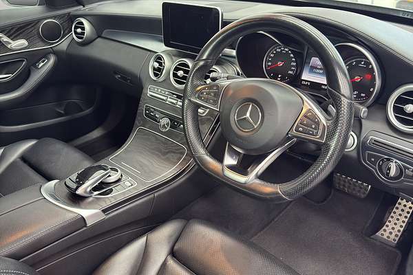 2015 Mercedes-Benz 200 AMG LINE